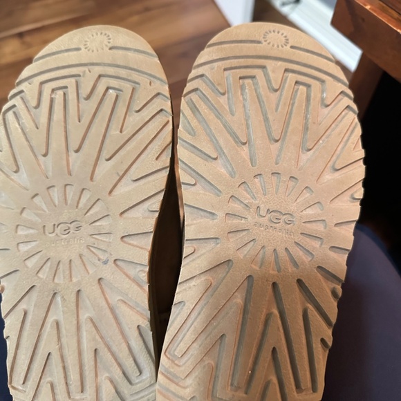 Ugh Kid’s  Bailey Button Triplet 1962 size 4 - Picture 3 of 4